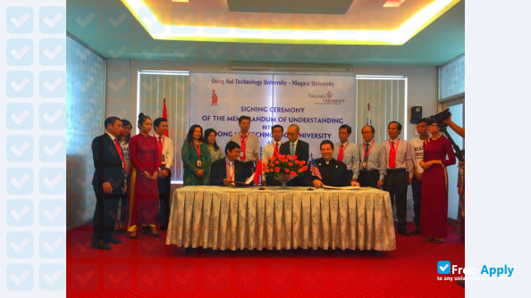 Photo de l’Dong Nai Technology University #7