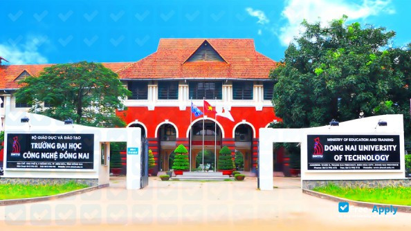 Photo de l’Dong Nai Technology University #3