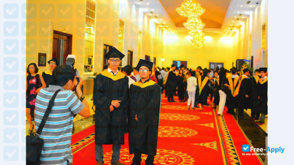 FPT University photo #4