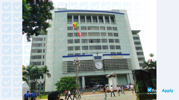 Foto de la Hanoi University of Science & Technology #6