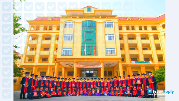 Phuong Dong University фотография №4