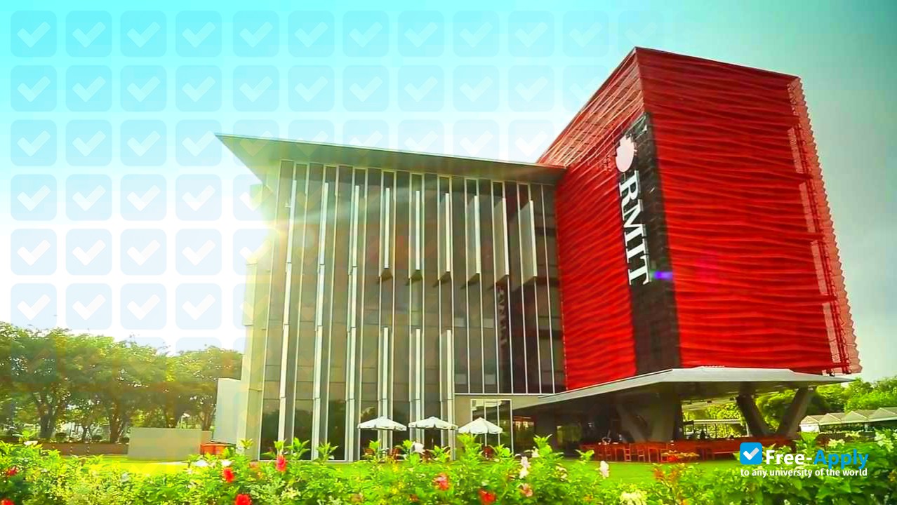 RMIT International University photo #4