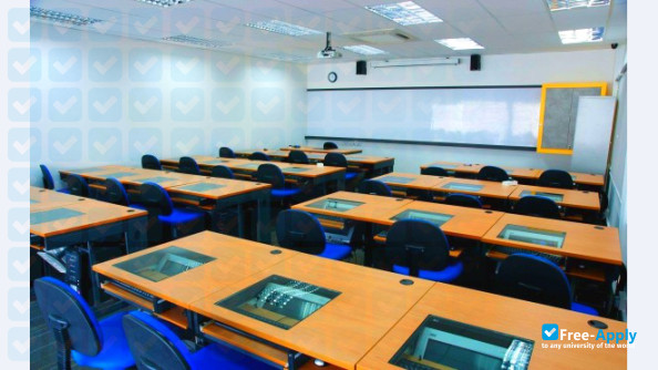 Saigon Institute of Technology photo #2