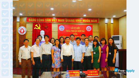 Phuong Nam Economics Technics College фотография №2