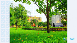 Miniatura de la Vietnam Commercial University #2
