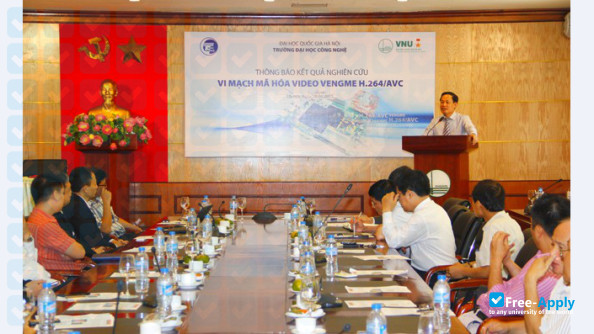 Photo de l’Vietnam National University IC Design Research Education Center #7