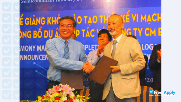 Photo de l’Vietnam National University IC Design Research Education Center #3