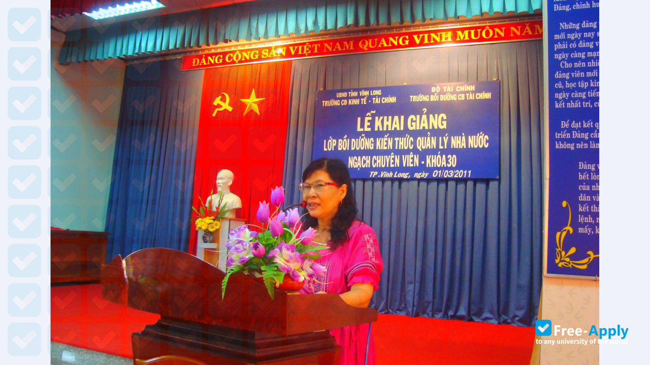 Photo de l’Vinh Long College of Economics and Finance #1