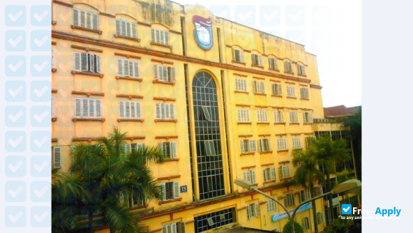 Фотография VNU Hanoi University of Science