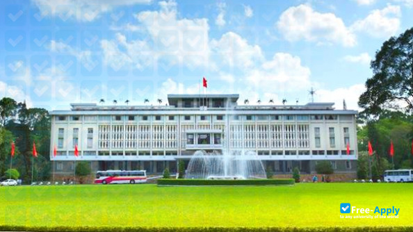 Ho Chi Minh City University of Medicine and Pharmacy photo #1