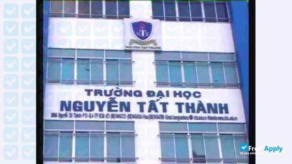 Foto de la Nguyen Tat Thanh University #1
