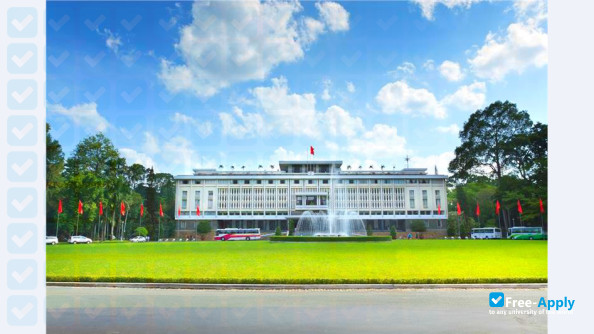Banking University Ho Chi Minh City фотография №5