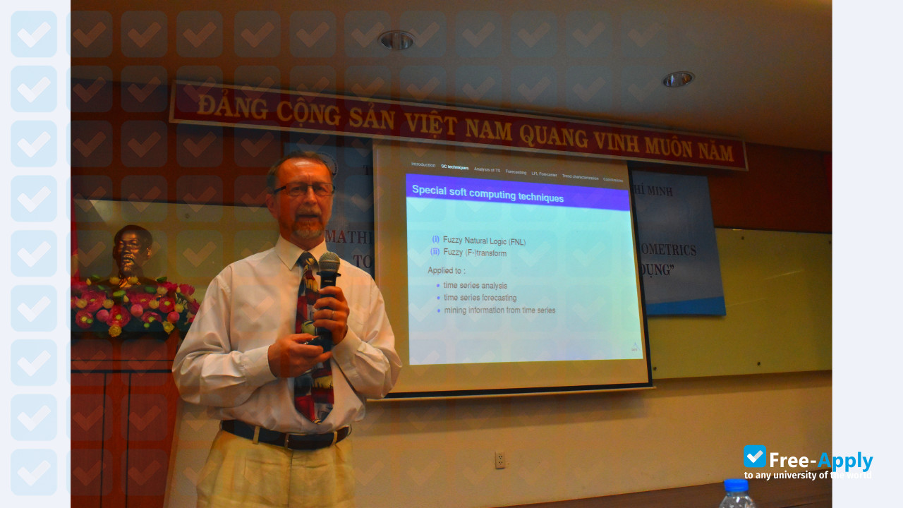 Banking University Ho Chi Minh City фотография №6