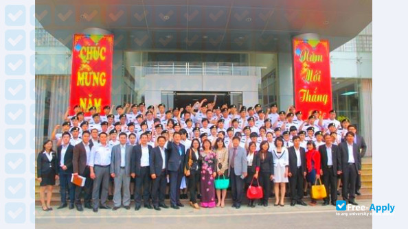Foto de la Hanoi University #11