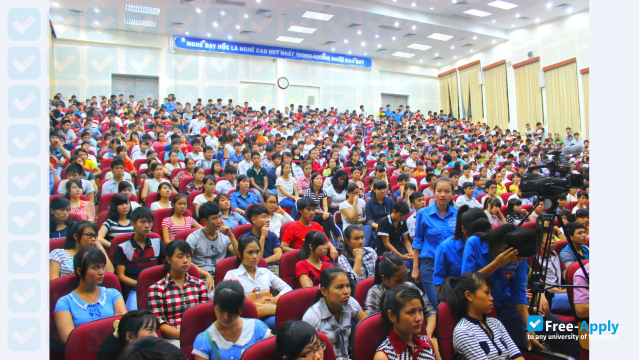Hanoi University photo #7