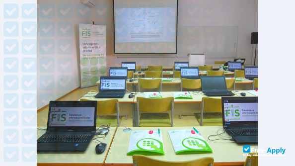Foto de la Faculty of Information Studies in Novo Mesto #4