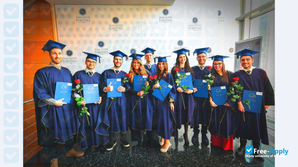 Foto de la Alma Mater Europaea #25