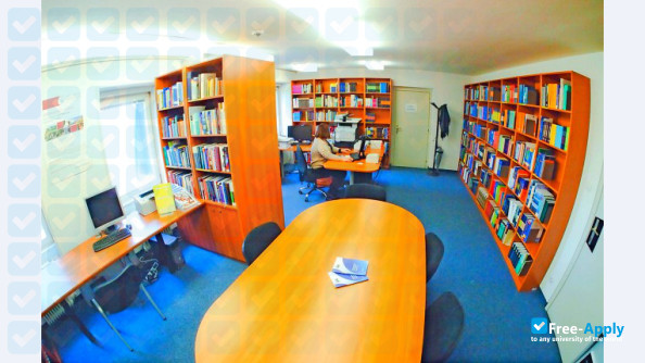 Faculty of Postgraduate National and European studies, Kranj фотография №3