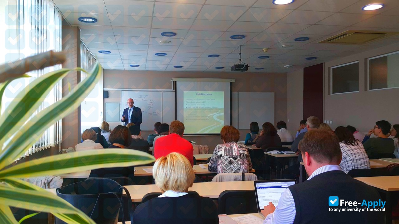 College of Accounting Ljubljana photo