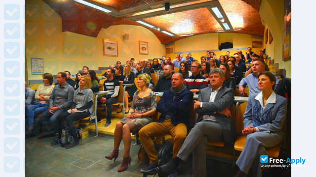 DOBA Faculty of Applied Business and Social Studies Maribor photo #11