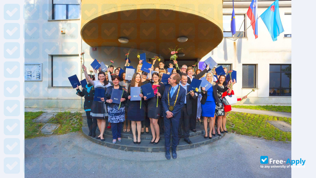 Photo de l’Faculty of Applied Social Studies #15