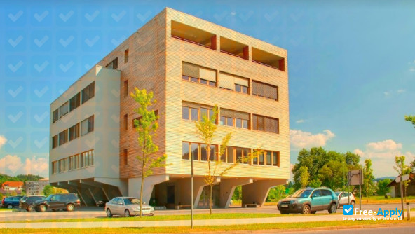 Visoka šola za tehnologijo polimerov photo #1