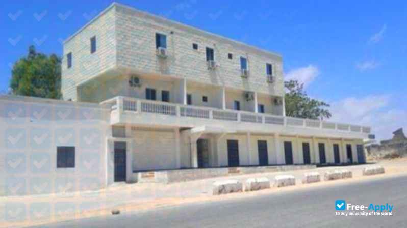 Foto de la Somaliland University of Technology #4
