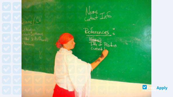 Foto de la Somaliland University of Technology #7