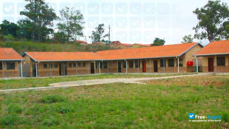 Elangeni College photo #7