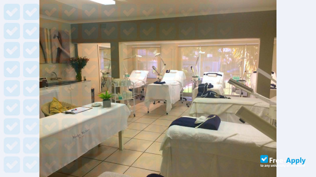 Photo de l’Madge Wallace International College of Skin Care and Body Therapy