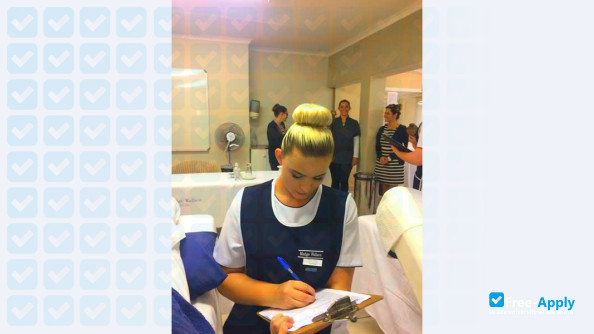 Madge Wallace International College of Skin Care and Body Therapy photo #11