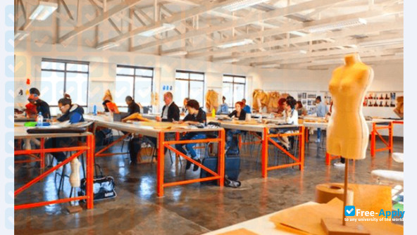 Foto de la LISOF Fashion Design School #8