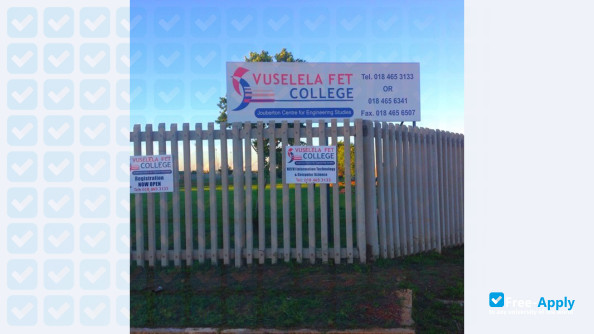 Photo de l’Vuselela College #4