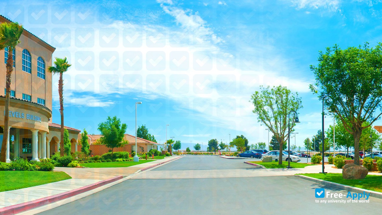 West Coast College photo #8