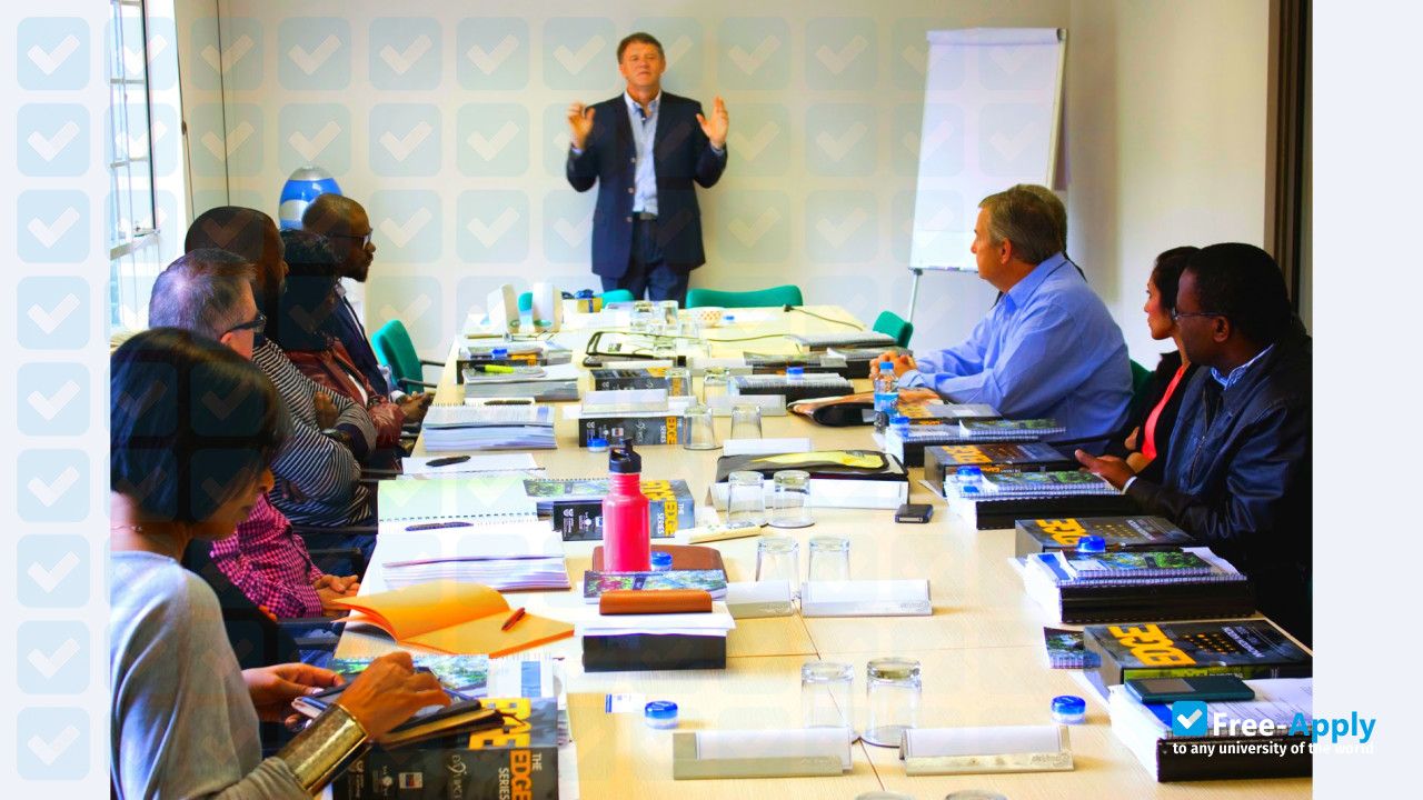 Photo de l’Da Vinci Institute for Technology Management #3