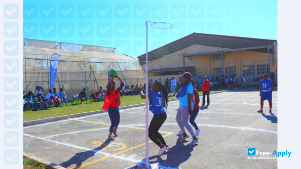 Photo de l’Eastcape Midlands College #3