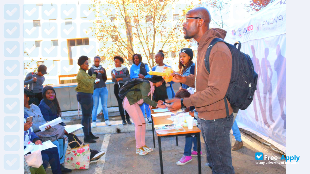 Rosebank College photo