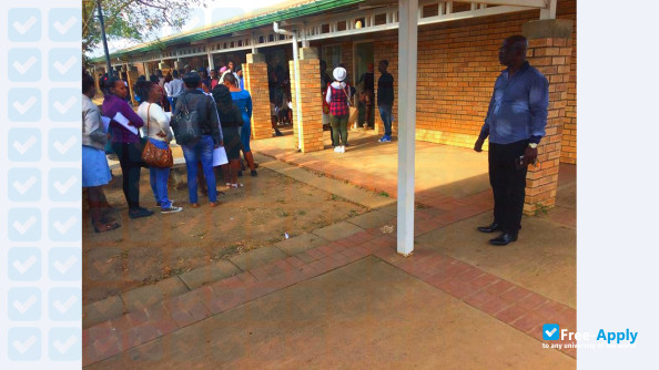 Foto de la Esayidi TVET College #9
