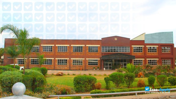 Solusi University photo #3