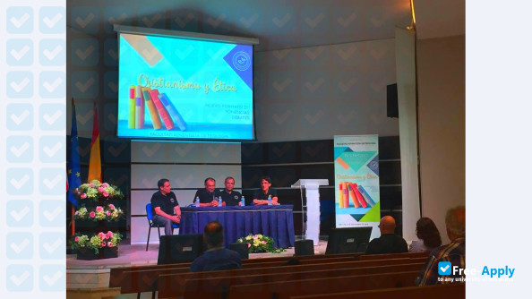 Adventist Theology Faculty фотография №2