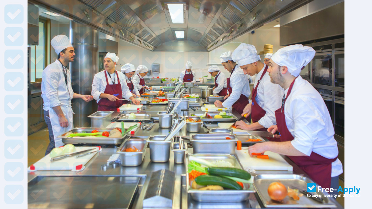 Photo de l’Basque Culinary Center #3