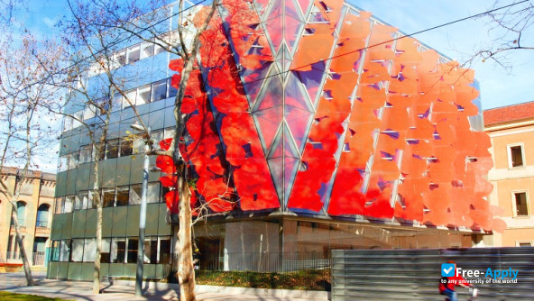 Barcelona Graduate School of Economics photo #5
