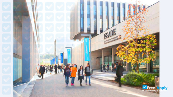 Foto de la ESADE Business School Barcelona #8