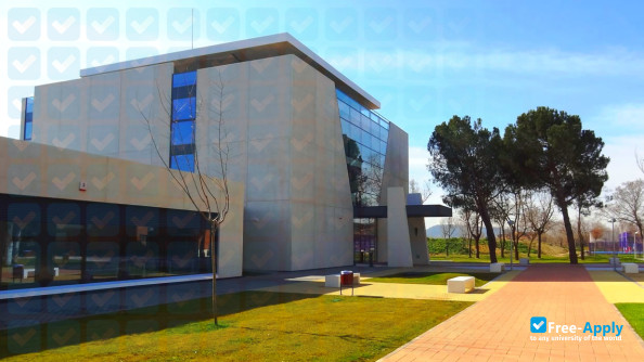 University School Cardenal Cisneros photo