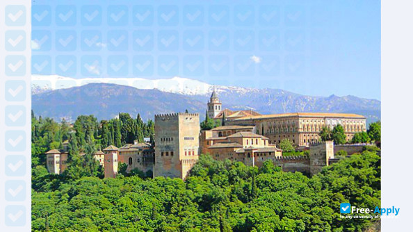 Foto de la University of Granada #3