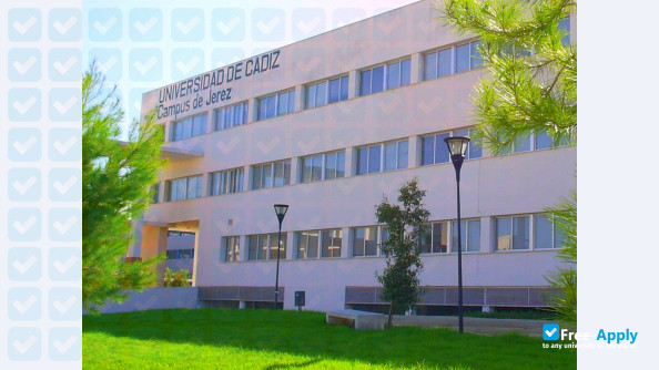 Photo de l’Cadiz University #10