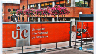 International University of Catalonia миниатюра №2