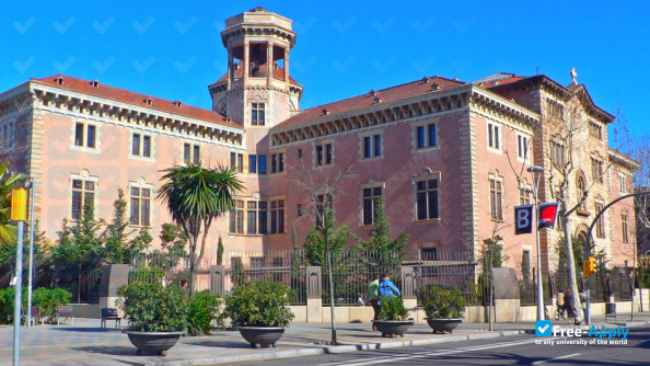 Photo de l’Faculty of Philosophy Universitat Ramon Llull #5