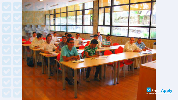 Foto de la Faculty of Theology San Esteban #3