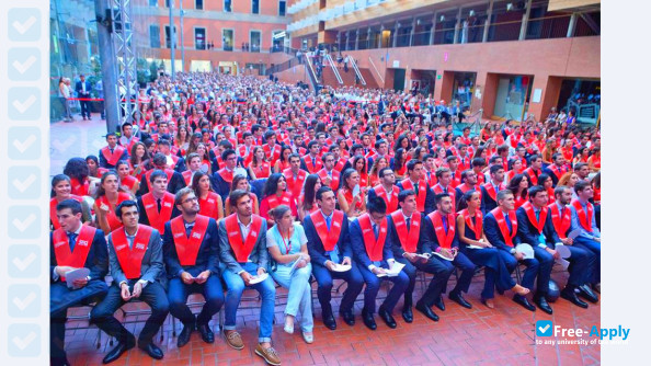 Pompeu Fabra University photo #8